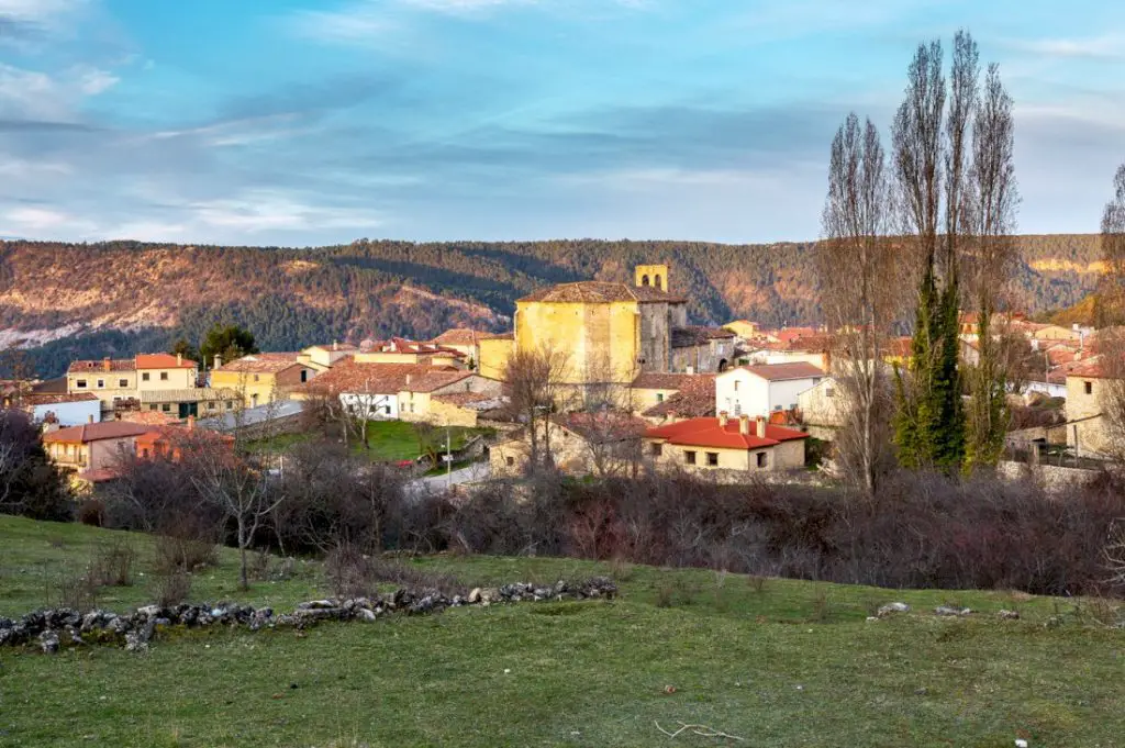 Qué ver en Poyatos, Cuenca: Lugares imprescindibles para descubrir en un viaje único