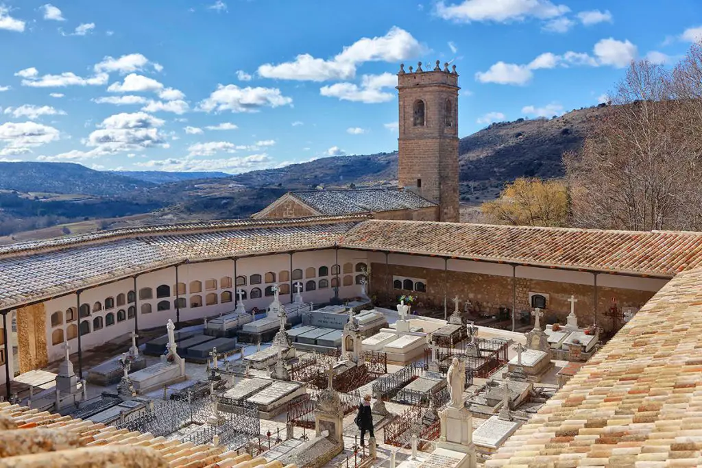 Qué ver en Brihuega, Guadalajara: Joyas ocultas y paisajes encantadores