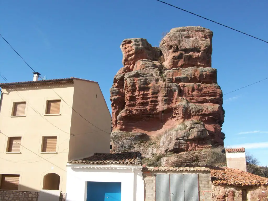 Qué ver en Chequilla, Guadalajara: Descubre los tesoros ocultos de este encantador destino