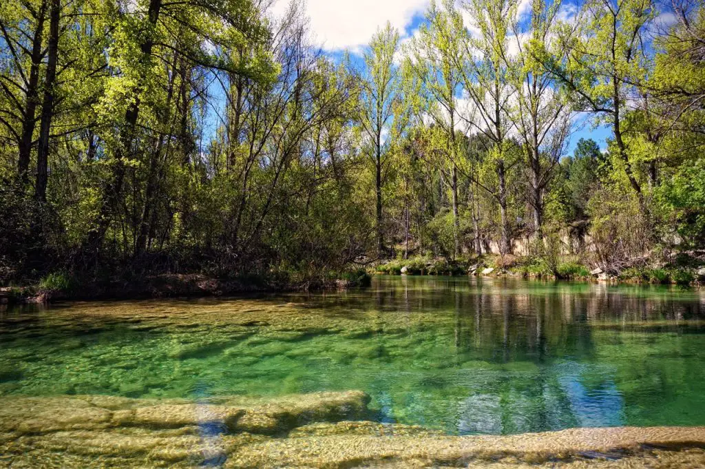 Qué ver en Fuembellida, Guadalajara: Descubre los tesoros ocultos de este encantador destino
