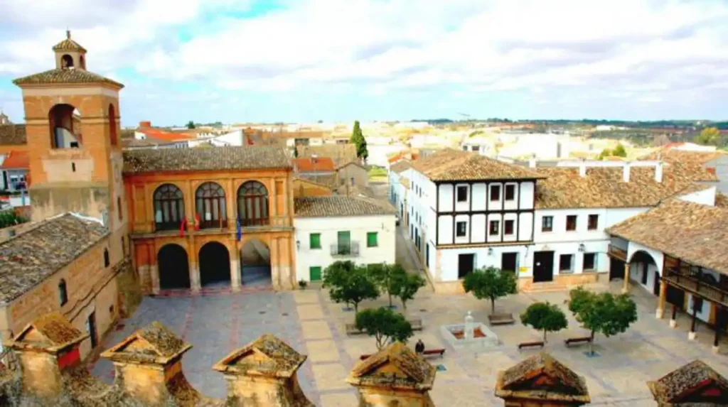 Qué ver en Villanueva de la Jara, Cuenca: Descubre los tesoros ocultos del lugar