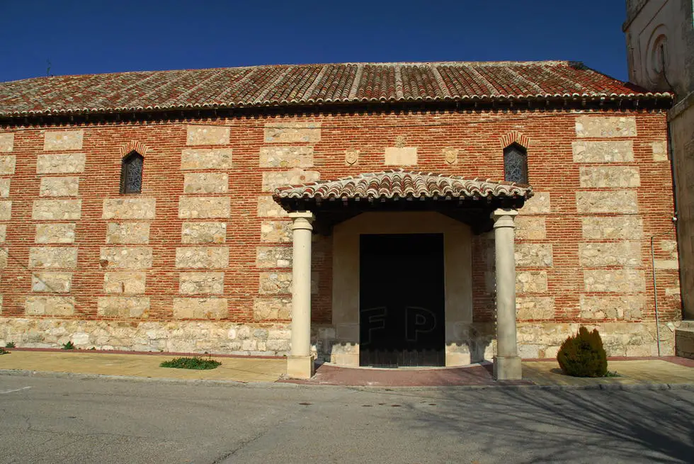 Qué ver en La Toba, Guadalajara: Descubre los secretos de este encantador pueblo