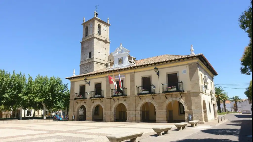 Qué ver en Sevilleja de la Jara, Toledo: Descubre los tesoros ocultos de este encantador destino