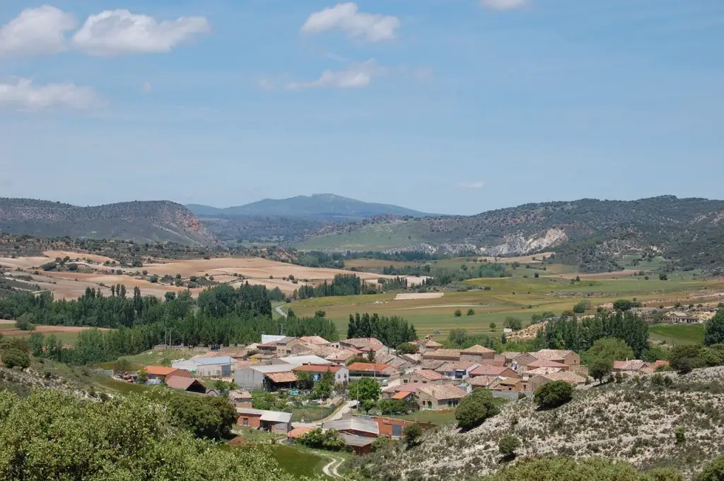 Qué ver en Viana de Jadraque, Guadalajara: Secretos y encantos por descubrir