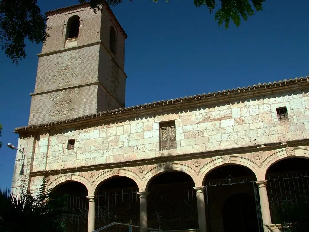Qué ver en Villanueva de la Torre, Guadalajara: Encuentra sorpresas locales y paisajes únicos