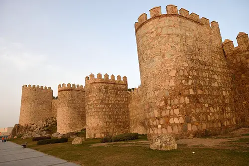 Qué ver en Chamartín, Ávila: Descubre los secretos ocultos de este encantador destino