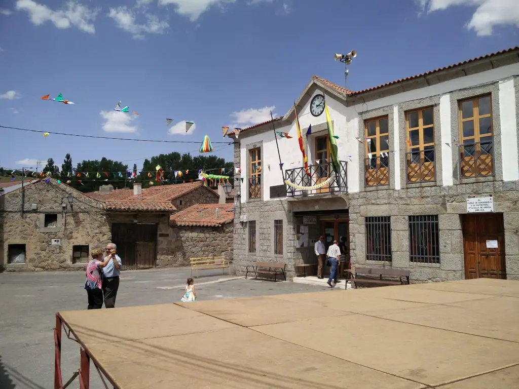 Qué ver en Gallegos de Altamiros, Ávila: Descubre los secretos de este encantador destino