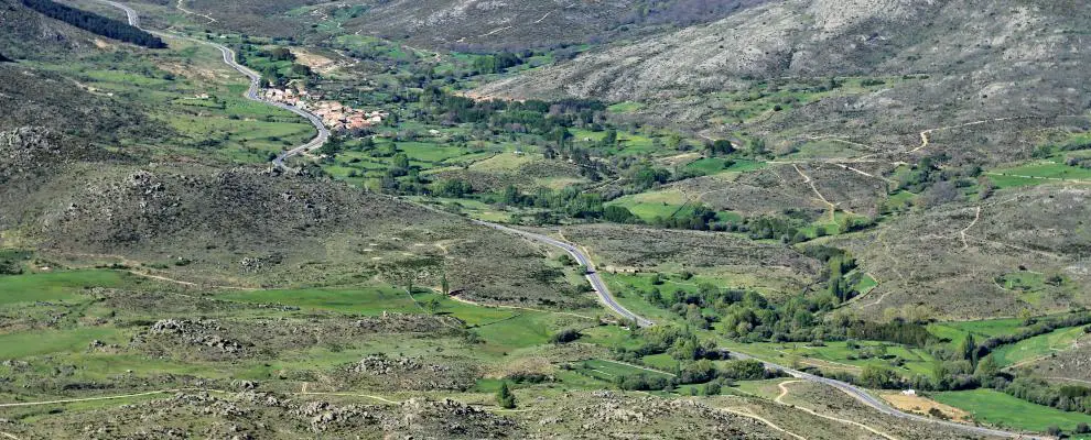 Qué ver en Mengamuñoz, Ávila: Descubre los tesoros ocultos de este encantador destino