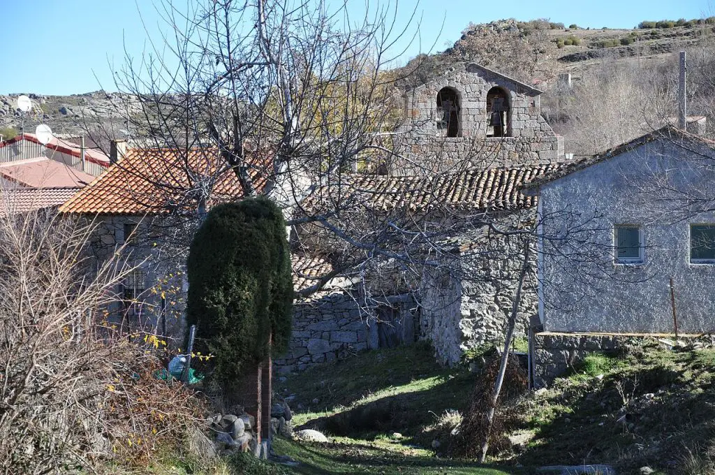 Qué ver en Narrillos del Rebollar, Ávila: Descubre los secretos de este encantador destino