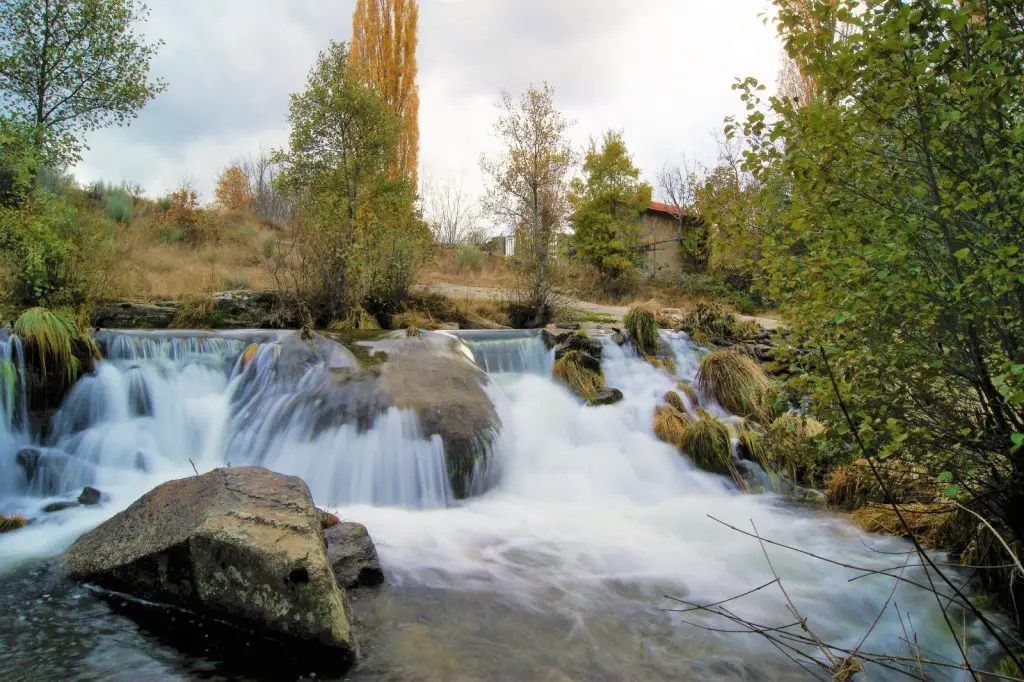 Qué ver en Navalosa, Ávila: Secretos y encantos por descubrir