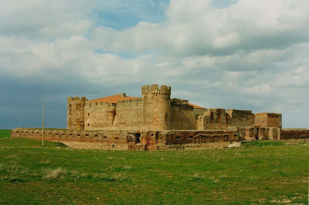 Qué ver en Rivilla de Barajas, Ávila: Descubre los tesoros ocultos de este encantador pueblo
