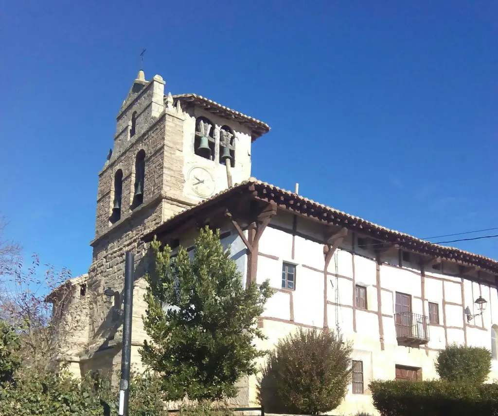 Qué ver en Alcocero de Mola, Burgos: Descubre los secretos de este encantador pueblo