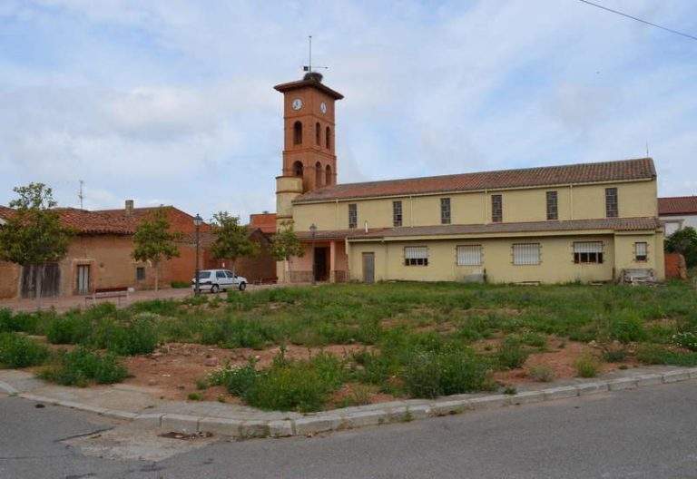Qué ver en Bustillo del Páramo, León: Descubre sus tesoros ocultos