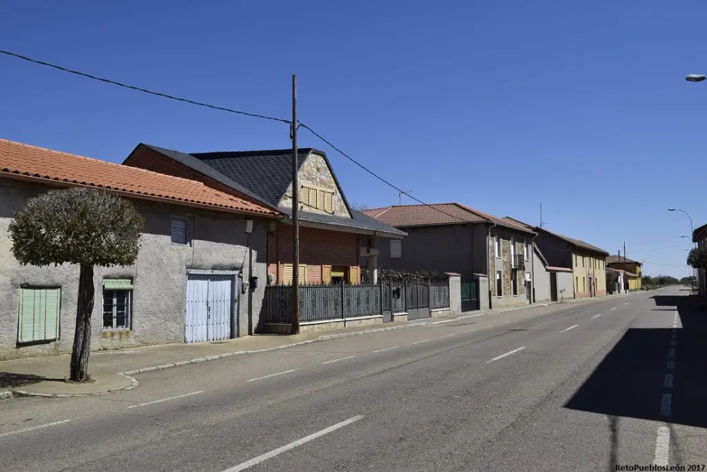 Qué ver en Castrillo de la Valduerna, León: Rincones que te sorprenderán