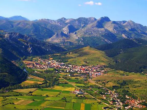 Qué ver en Cistierna, León: Un viaje inolvidable por su encanto