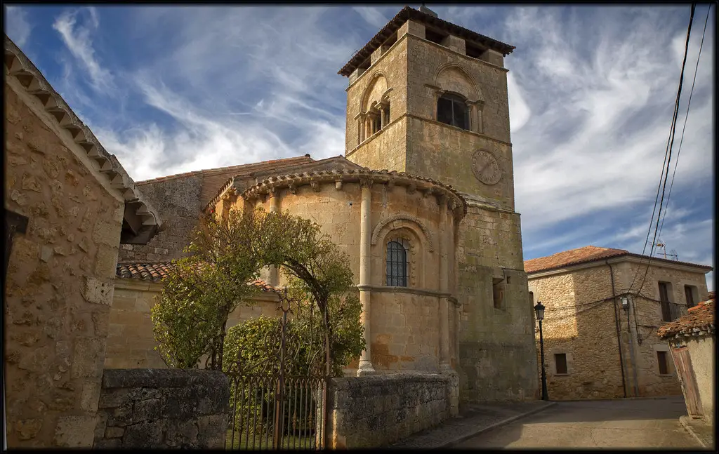 Qué ver en Espinosa de Cervera, Burgos: Descubre los tesoros ocultos de esta joya castellana