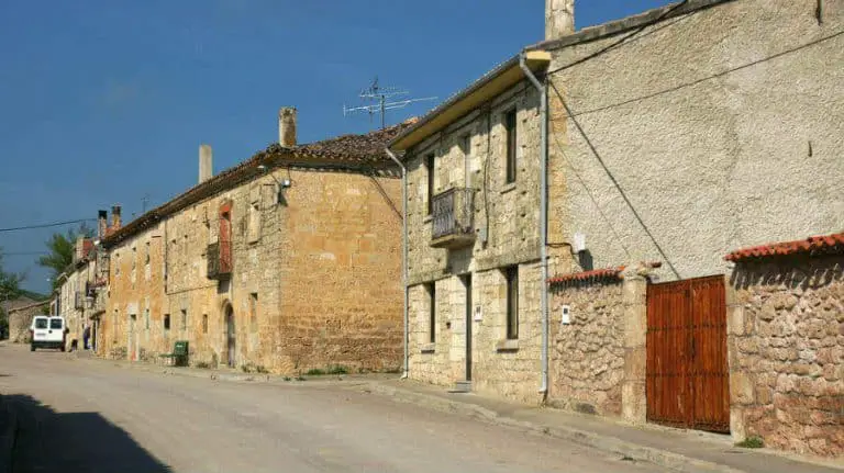 Qué ver en Hornillos del Camino, Burgos: Secretos y encantos del destino