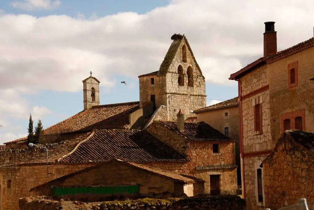 Qué ver en Iglesiarrubia, Burgos: La joya escondida de España