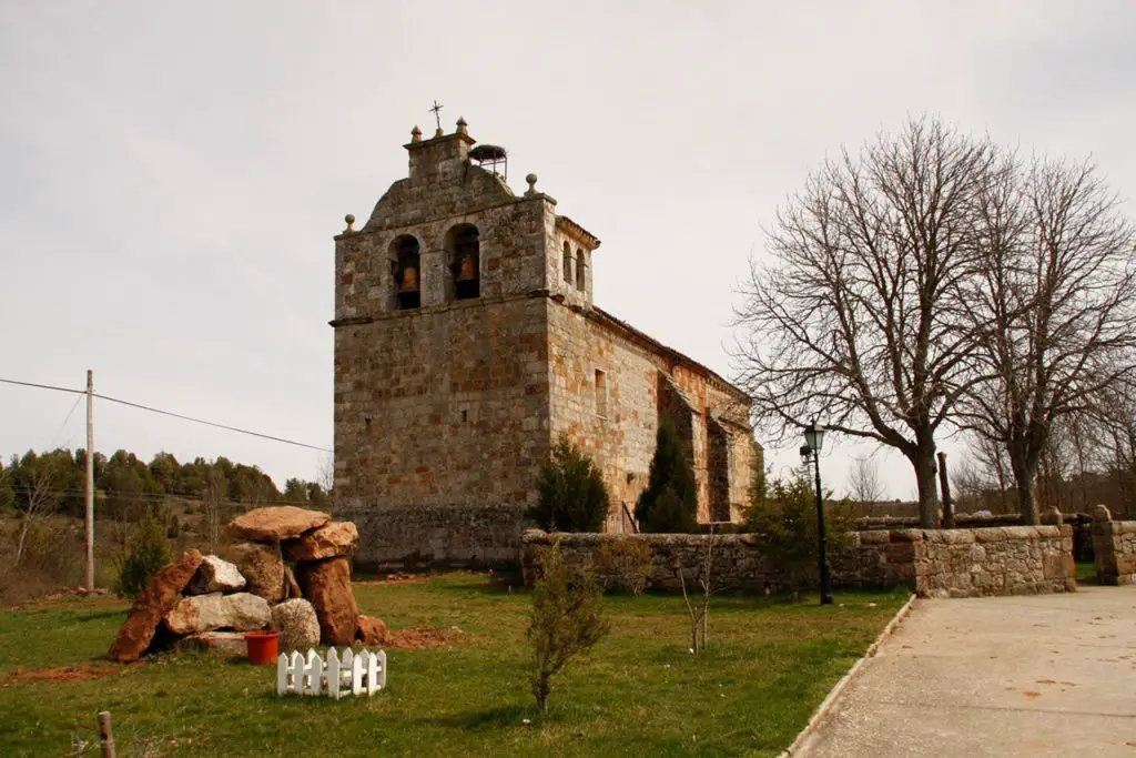 Qué ver en Mambrillas de Lara, Burgos: Descubre los secretos ocultos de este encantador destino