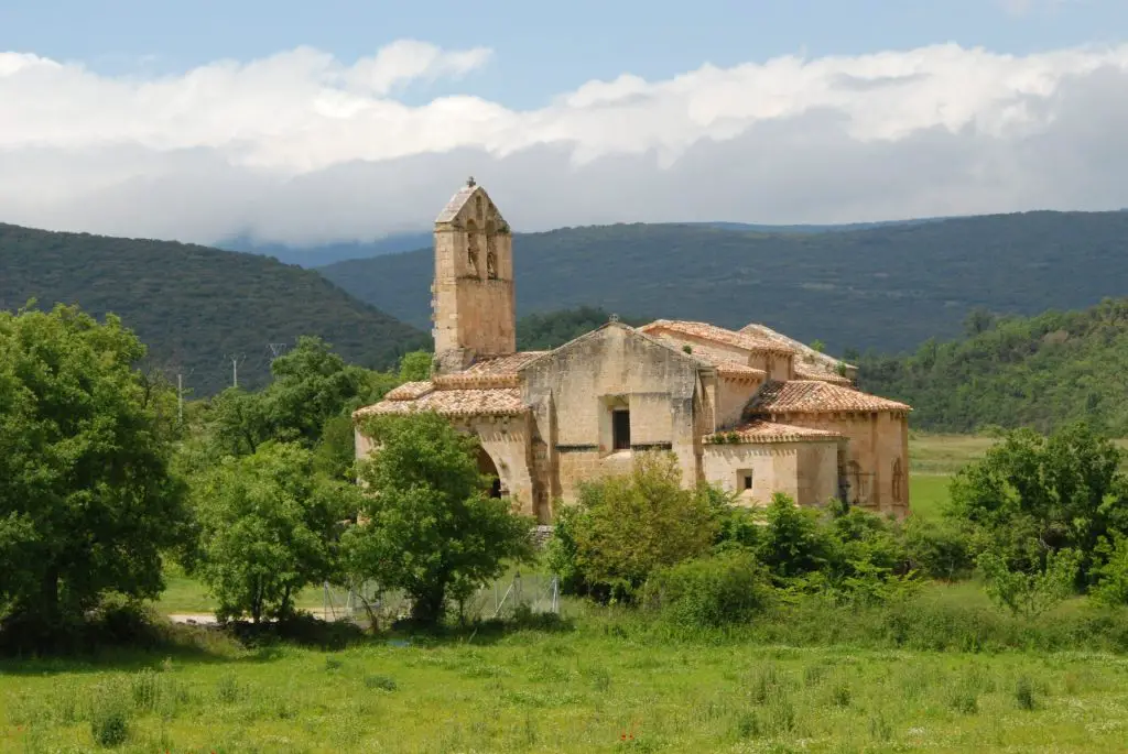 Qué ver en Merindad de Sotoscueva, Burgos: Lugares secretos y encantadores por descubrir