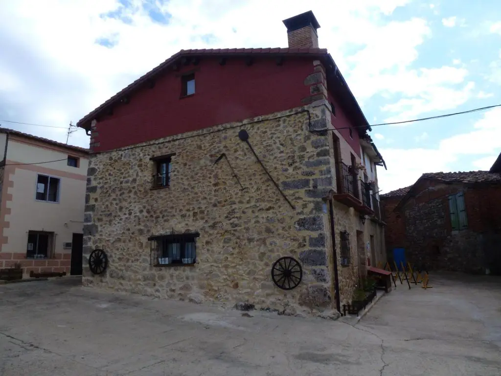 Qué ver en Miraveche, Burgos: Descubre los secretos de este encantador destino