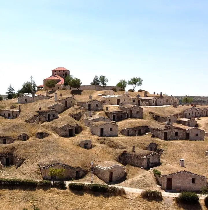 Qué ver en Moradillo de Roa, Burgos: Secretos y encantos por descubrir
