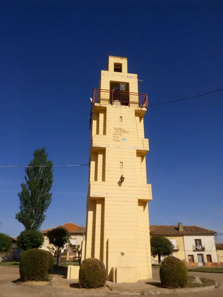 Qué ver en Pajares de los Oteros, León: un viaje inolvidable