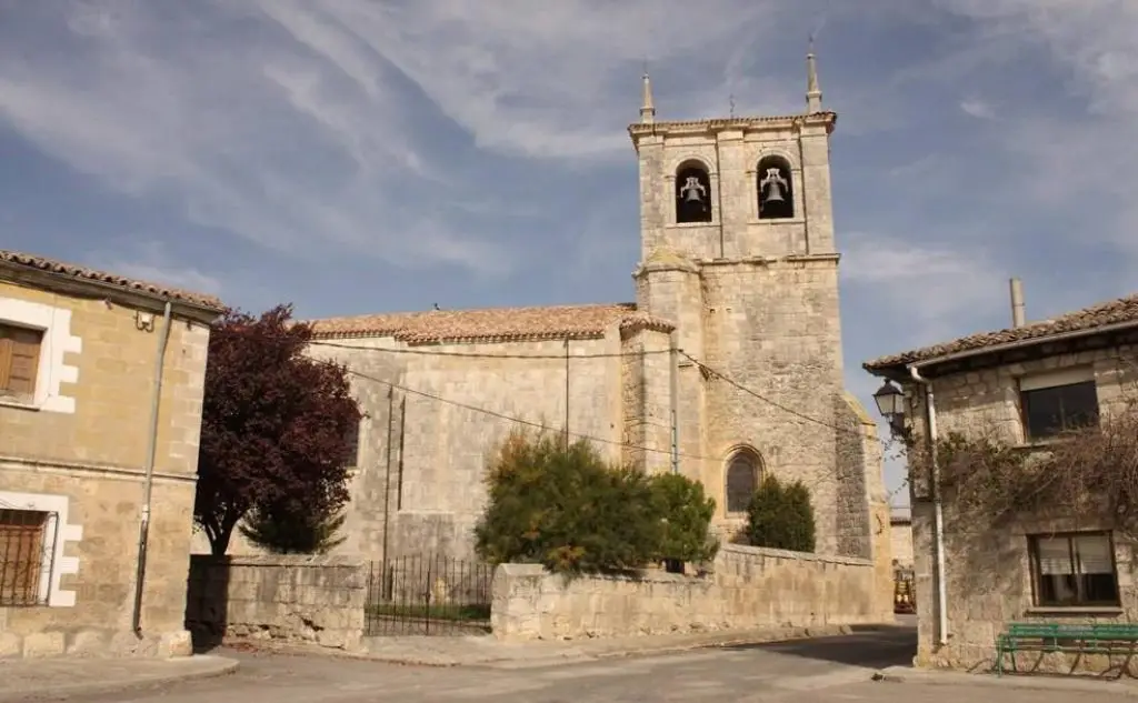 Qué ver en Pedrosa de Río Úrbel, Burgos: Descubre los secretos de este encantador pueblo