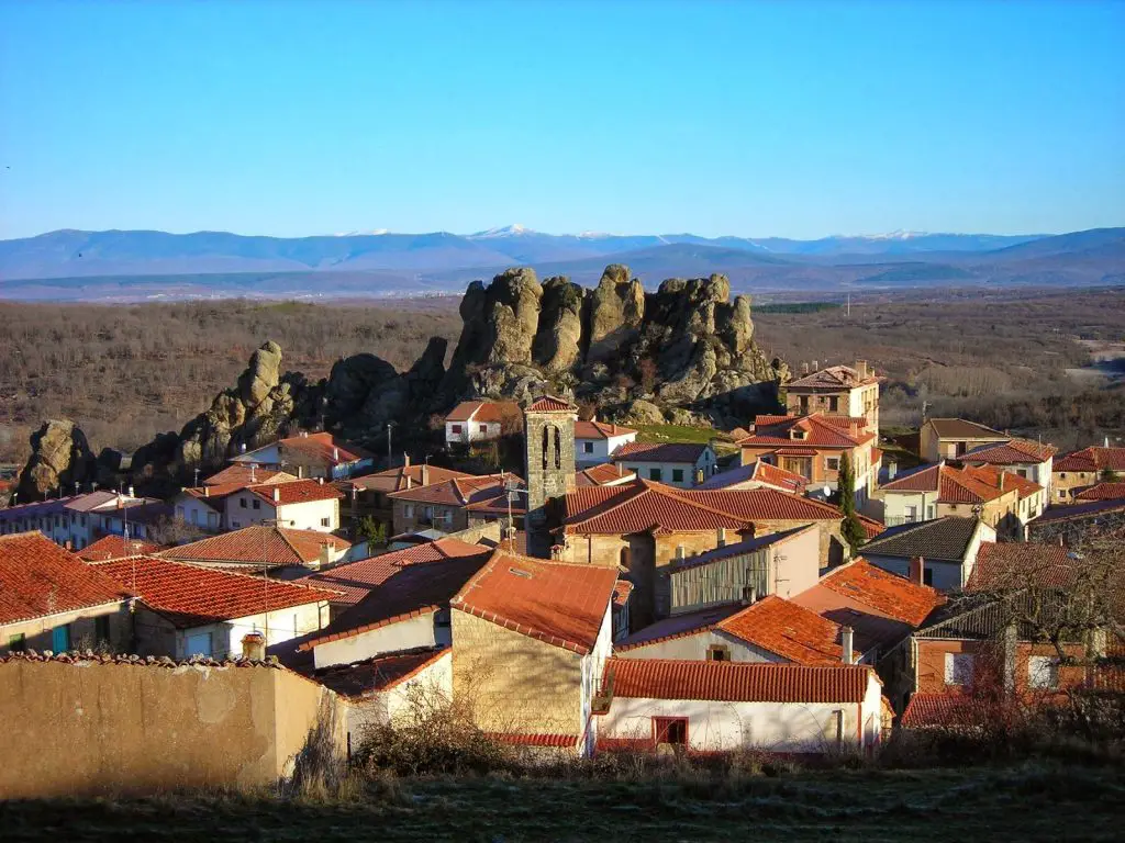 Qué ver en Pinilla de los Barruecos, Burgos: una joya desconocida para explorar