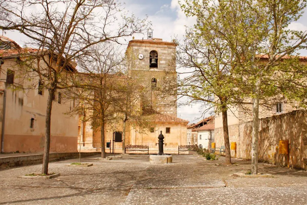 Qué ver en Pinilla Trasmonte, Burgos: Secretos y lugares imperdibles