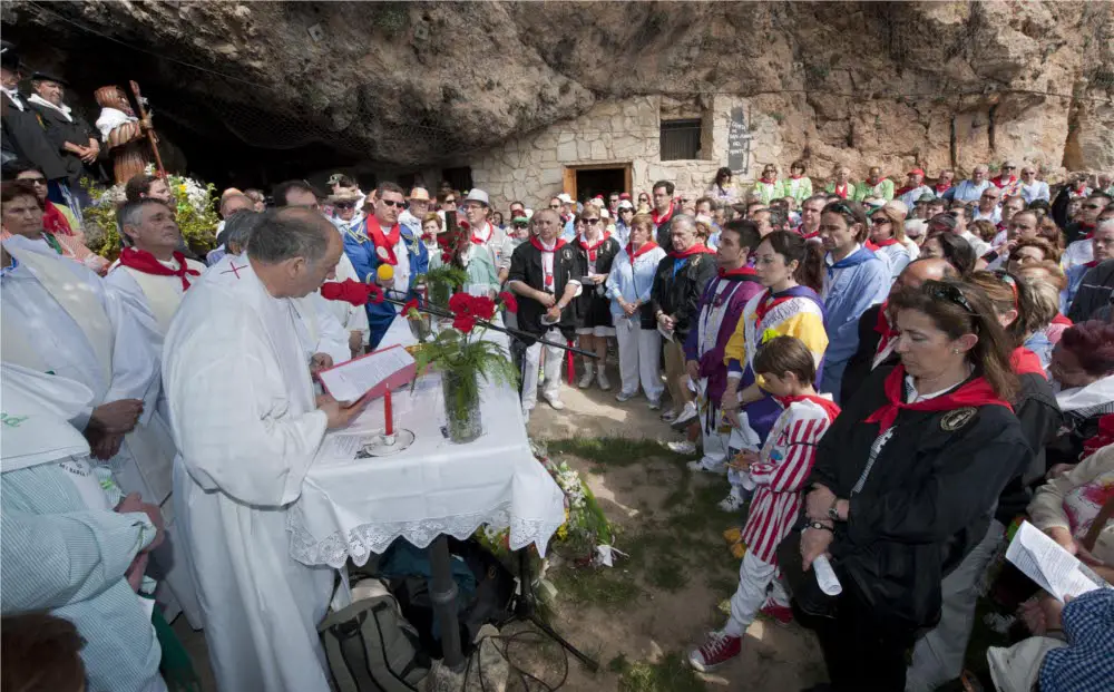 Qué ver en San Juan del Monte, Burgos: Descubre sus secretos y encantos