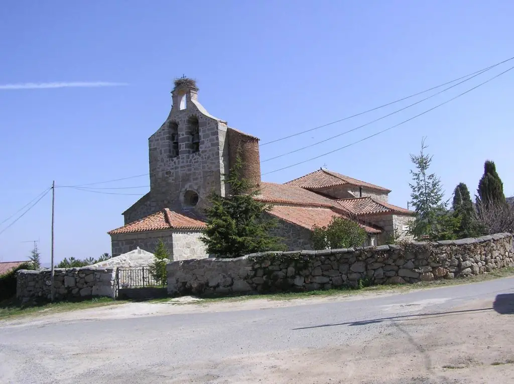 Qué ver en Sotalbo, Ávila: Descubre los encantos ocultos de este pintoresco pueblo