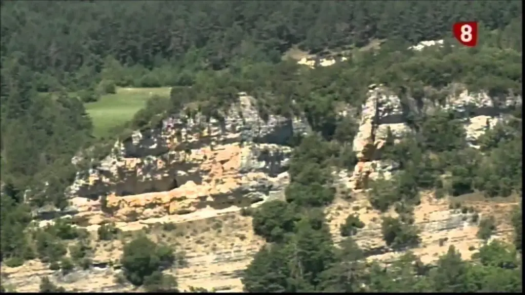Qué ver en Valle de Losa, Burgos: Descubre sus secretos ocultos