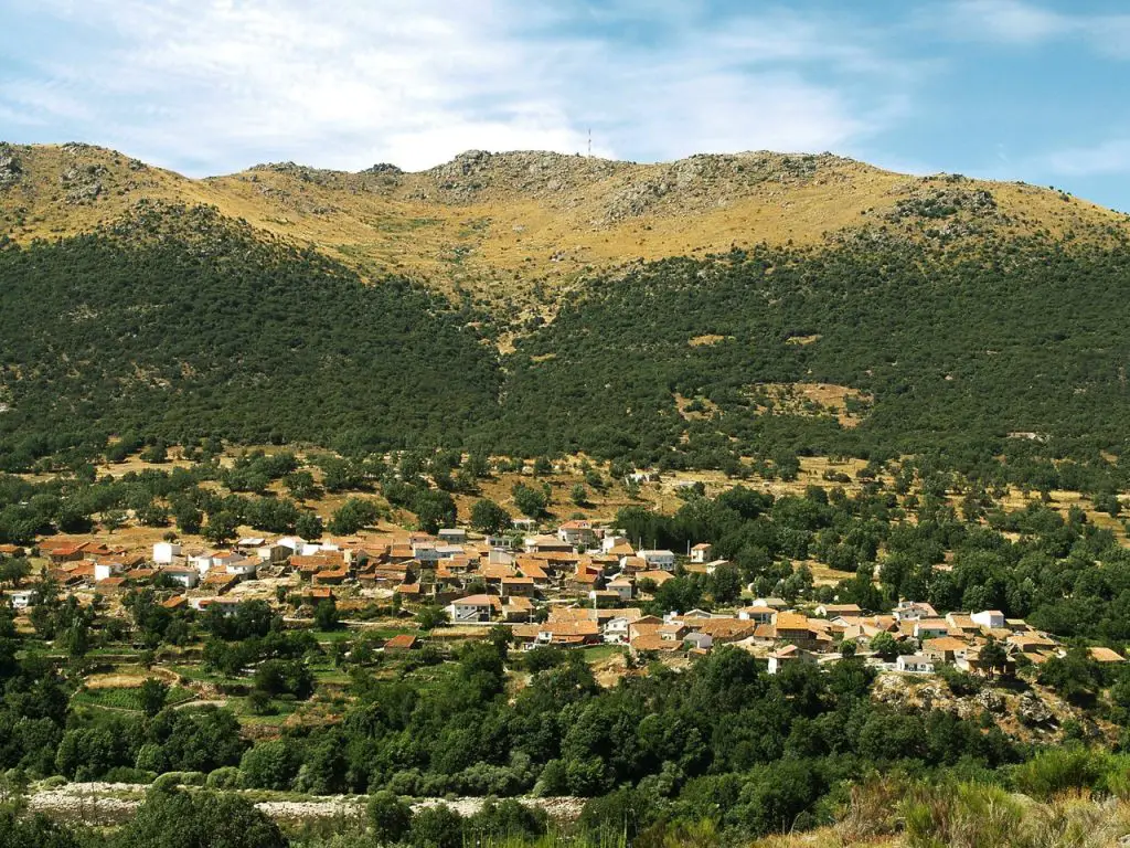 Qué ver en Zapardiel de la Ribera, Ávila: Descubre los tesoros ocultos de este encantador destino