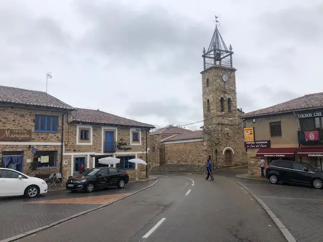 Qué ver en Val de San Lorenzo, León: Descubre sus secretos ocultos