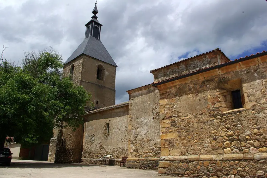 Qué ver en Valdesamario, León: descubre sus tesoros ocultos