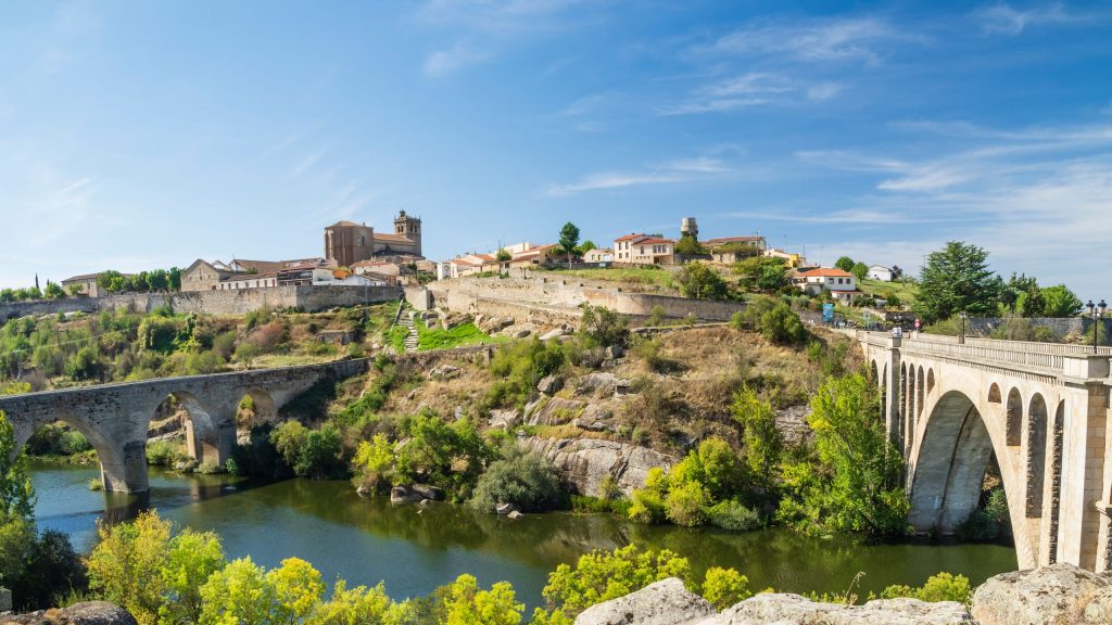 Qué ver en Ledesma, Salamanca: Descubre sus encantos ocultos