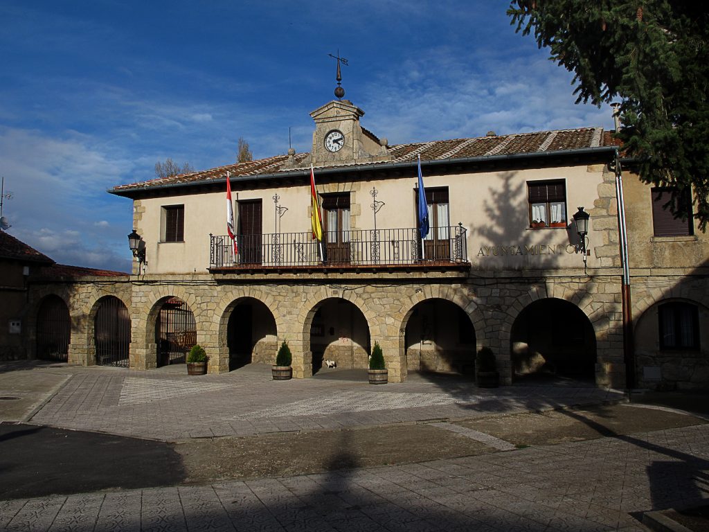 Qué ver en Navafría, Segovia: Rutas ocultas y maravillas naturales